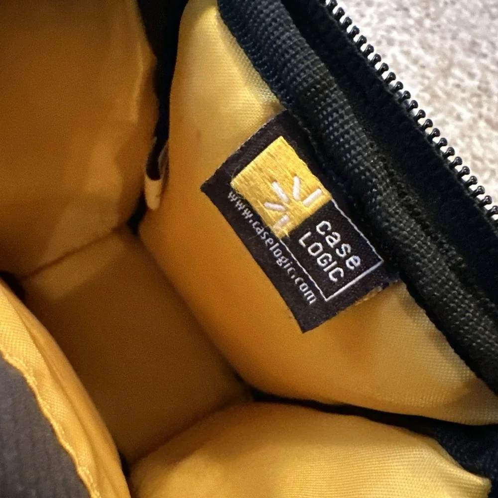 Case Logic Camera Case Small Travel Bag 6